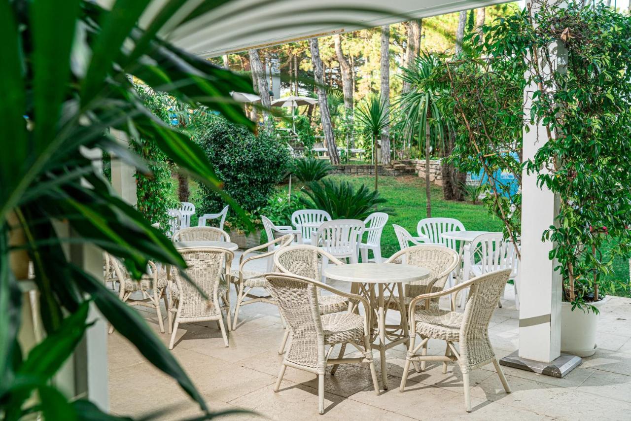 Hotel Mediterraneo Линьяно-Саббьядоро Экстерьер фото